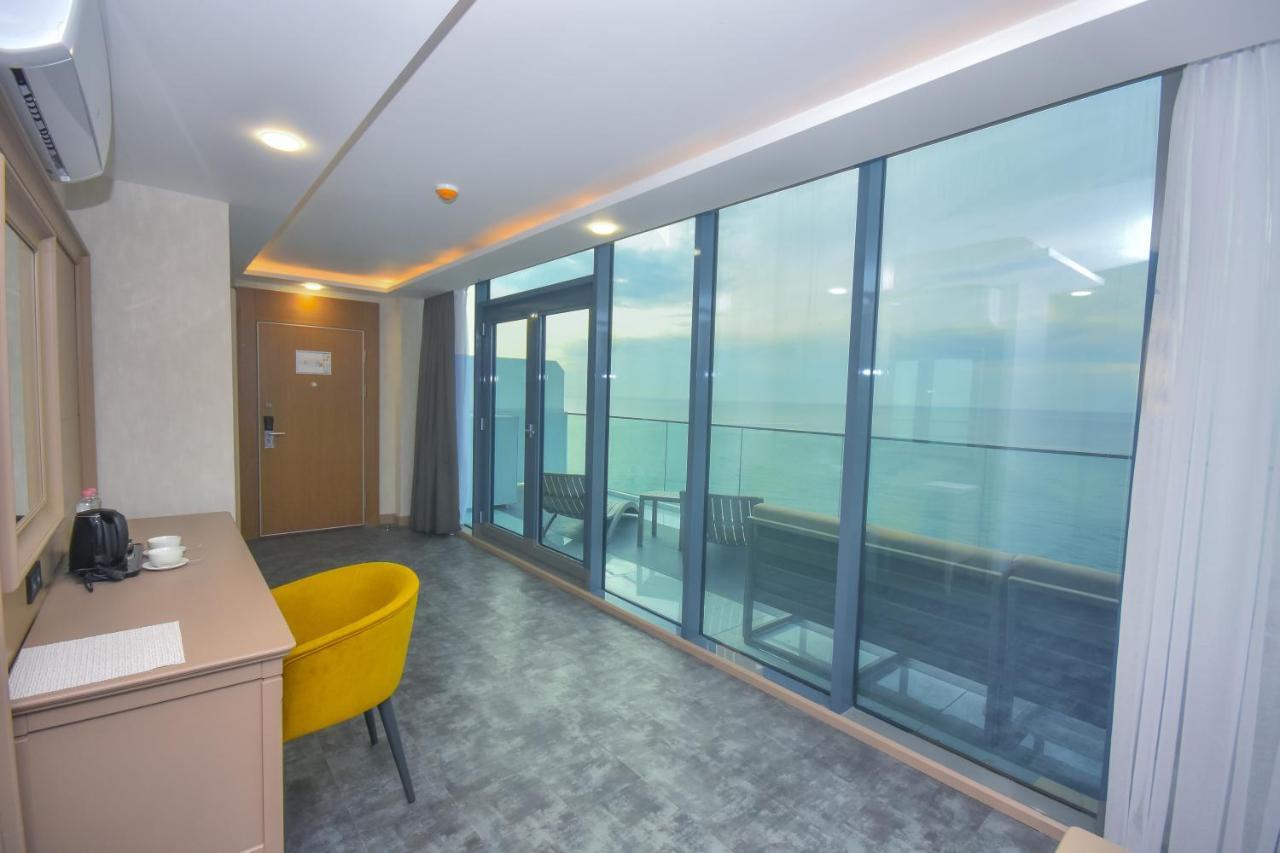 Batumi View Luxury Hotel Ngoại thất bức ảnh